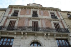 fenster-casa-torner-guell-fachada