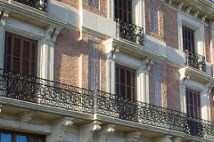 fenster-casa-torner-guell-ventanas