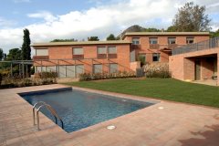 fenster-casas-unifamiliares-en-cabrera-de-mar-zona-comuniaria