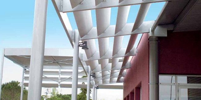 Protecció solar sèrie SUNEAL de Technal